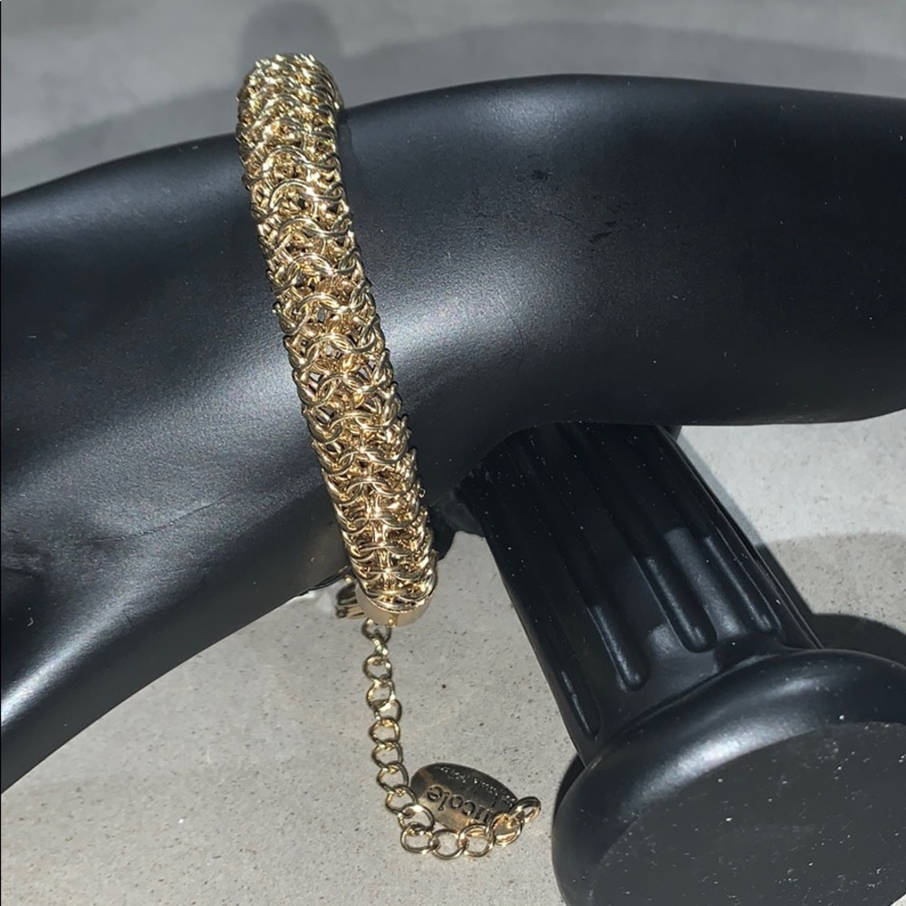 Gold tone Bracelet